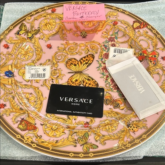 Versace Home Other - Versace chargers